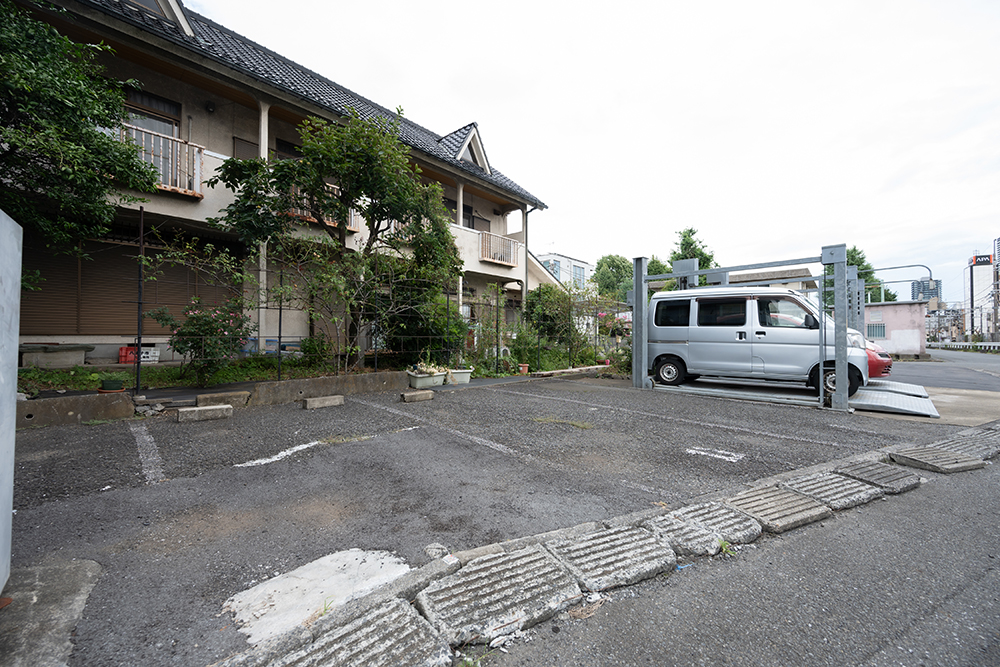 クリニック横駐車場（2台）